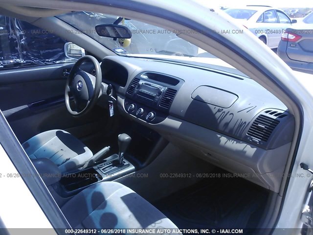 4T1BE32K66U748548 - 2006 TOYOTA CAMRY LE/XLE/SE 白色 照片 5