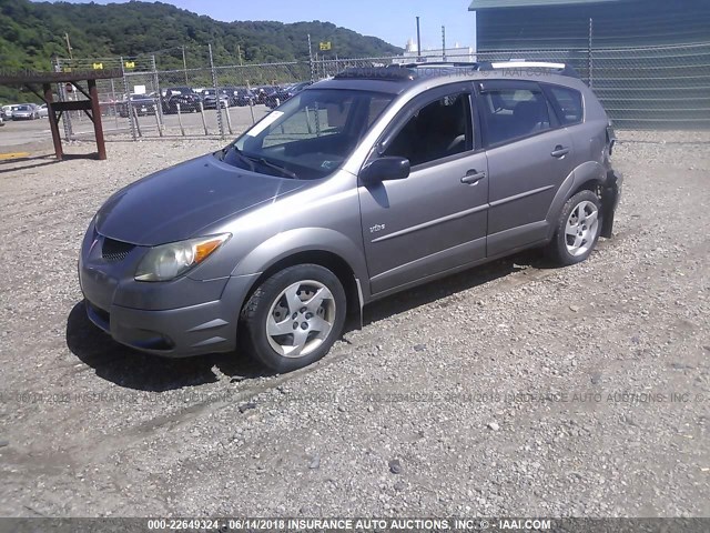 5Y2SM62823Z462840 - 2003 PONTIAC VIBE GRAY photo 2