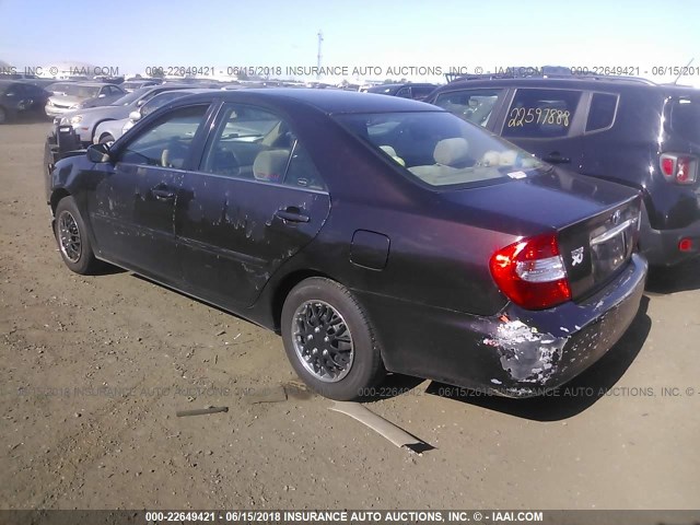 4T1BE32K02U584028 - 2002 TOYOTA CAMRY LE/XLE/SE მუქწითელი ფოტო 3