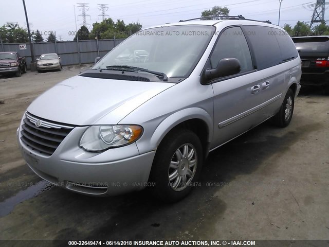 2C4GP54L95R395580 - 2005 CHRYSLER TOWN & COUNTRY TOURING GRAY photo 2