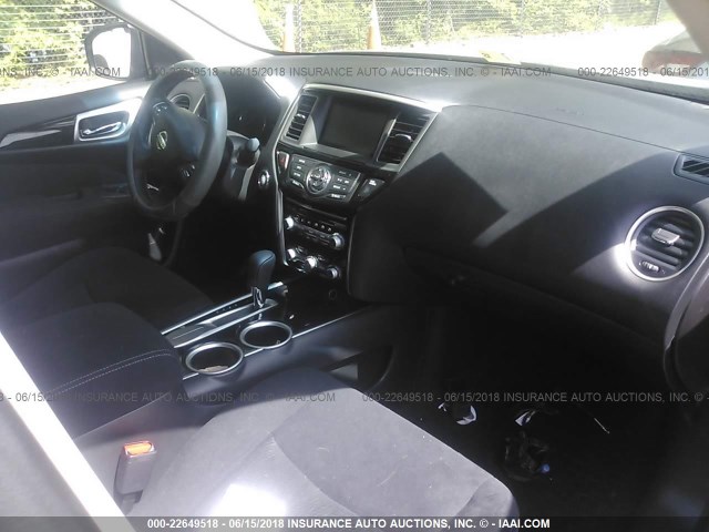 5N1AR2MN7GC641811 - 2016 NISSAN PATHFINDER S/SV/SL/PLATINUM 灰色 照片 5