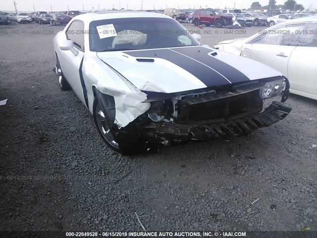 2C3CDYBT1DH536002 - 2013 DODGE CHALLENGER R/T WHITE photo 6