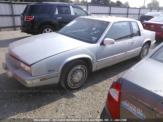 1G6EL1152KU600448 - 1989 CADILLAC ELDORADO SILVER photo 2