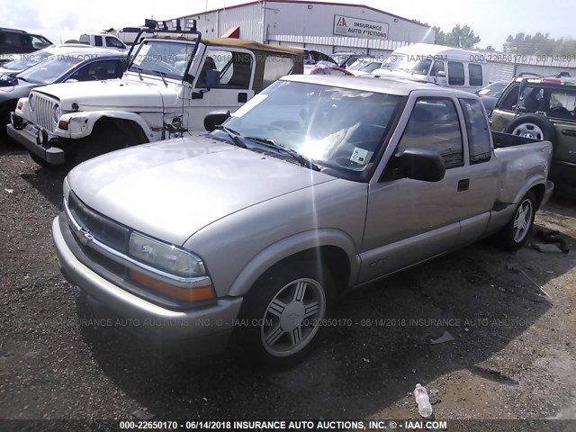 1GCCS19X9W8244091 - 1998 CHEVROLET S TRUCK S10 GOLD photo 2