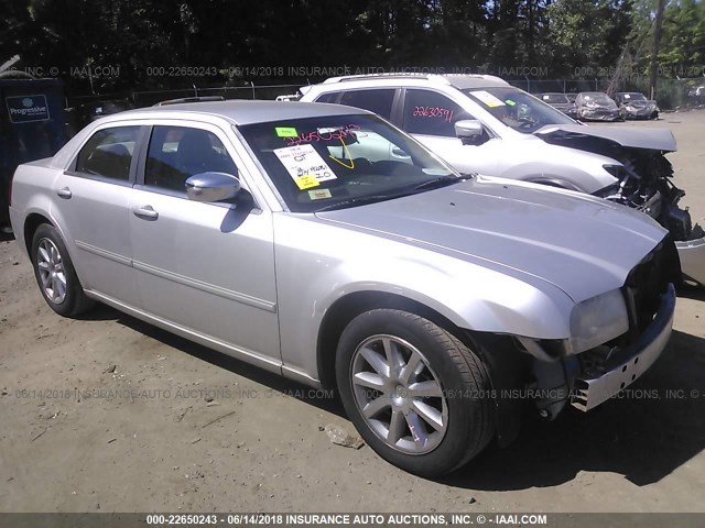 2C3KA53G87H707739 - 2007 CHRYSLER 300 TOURING SILVER photo 1