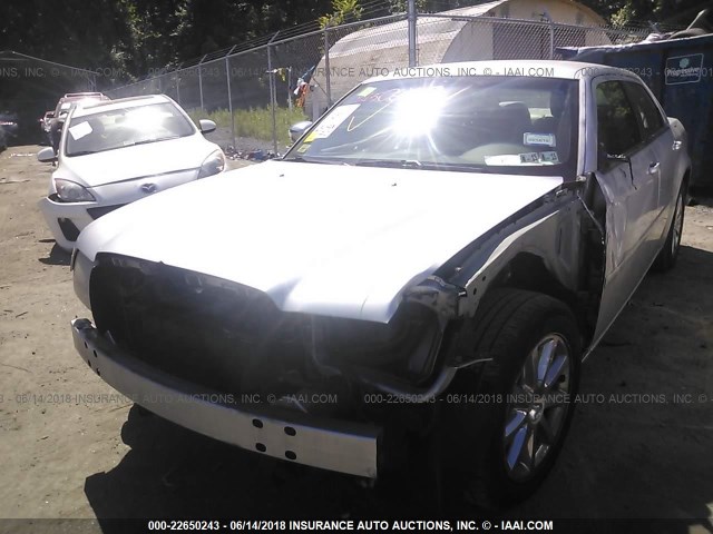 2C3KA53G87H707739 - 2007 CHRYSLER 300 TOURING SILVER photo 6