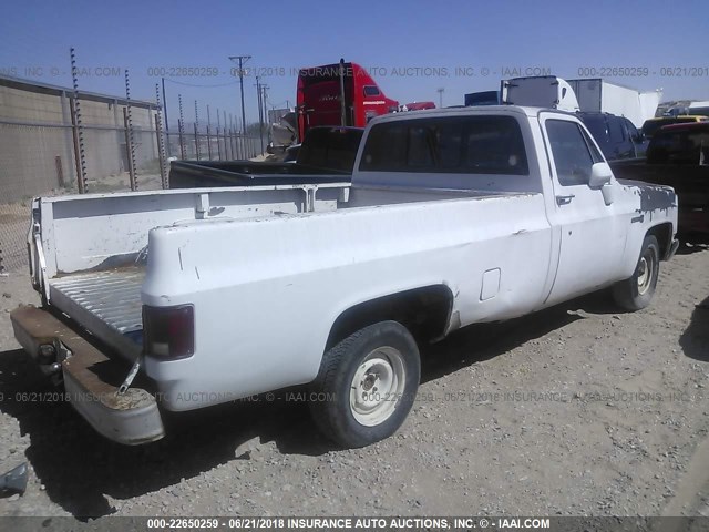 1GTEC14H7FJ526454 - 1985 GMC C1500 WHITE photo 4