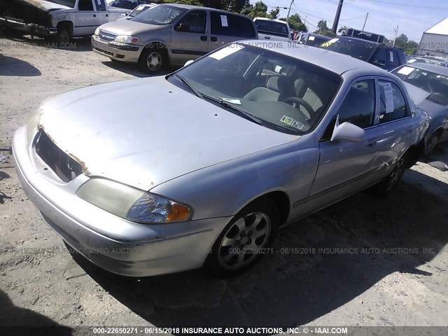 1YVGF22C125281533 - 2002 MAZDA 626 LX SILVER photo 2