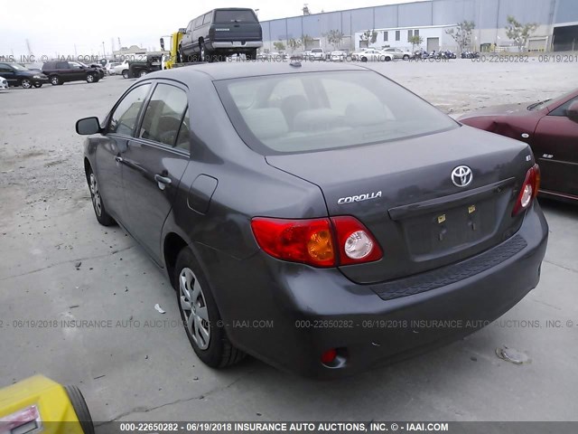 JTDBL40E79J009126 - 2009 TOYOTA COROLLA LE/XLE GRAY photo 3