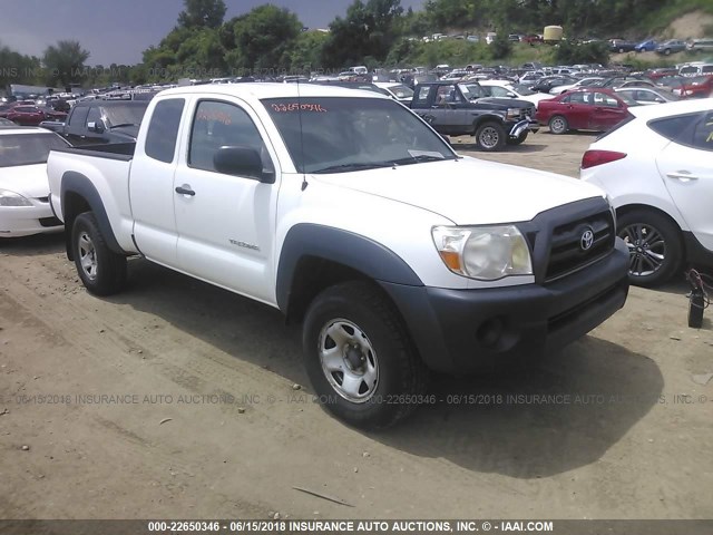 5TEUU42N38Z575453 - 2008 TOYOTA TACOMA ACCESS CAB Biały zdjęcie 1