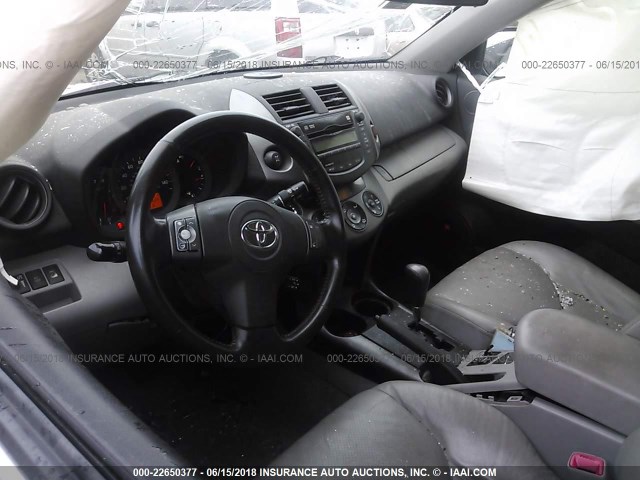 JTMBK31VX9D005212 - 2009 TOYOTA RAV4 LIMITED SILVER photo 5