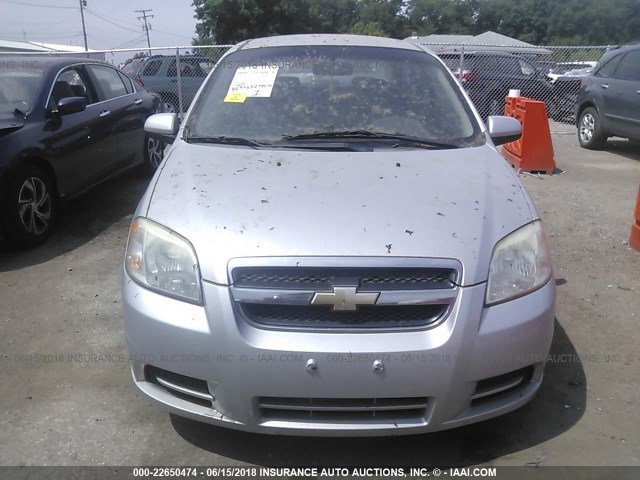 KL1TD56658B054539 - 2008 CHEVROLET AVEO LS SILVER photo 6