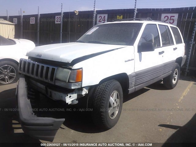 1J4GZ58S3SC702414 - 1995 JEEP GRAND CHEROKEE LAREDO WHITE photo 2