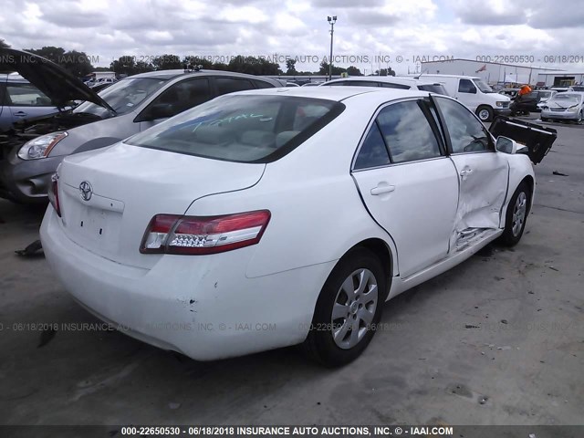 4T4BF3EK8BR160465 - 2011 TOYOTA CAMRY SE/LE/XLE 白色 照片 4