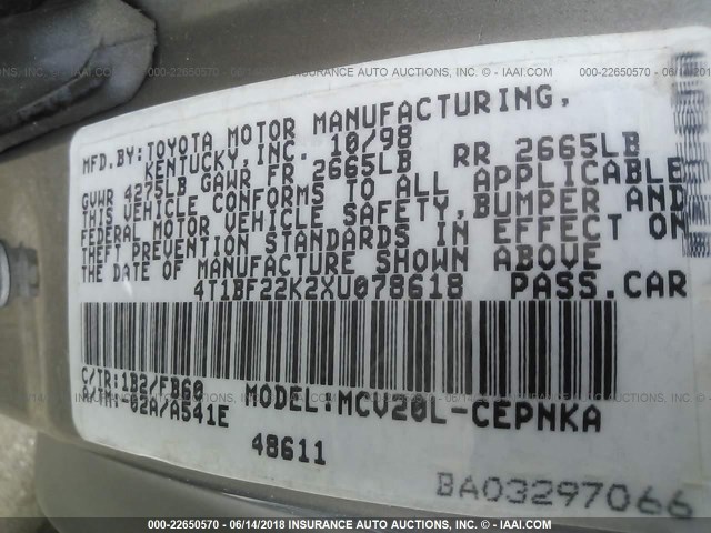 4T1BF22K2XU078618 - 1999 TOYOTA CAMRY LE/XLE BROWN photo 9