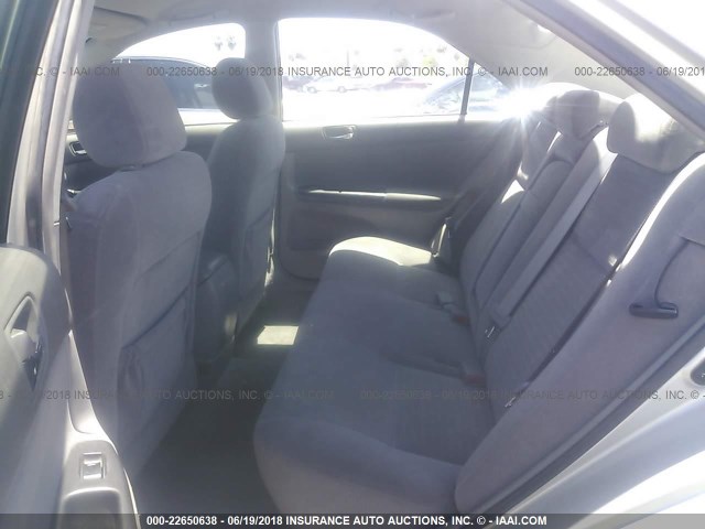 JTDBE32K053034780 - 2005 TOYOTA CAMRY LE/XLE/SE SILVER photo 8