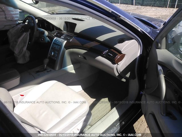 JH4KB16678C001904 - 2008 ACURA RL BLUE photo 5