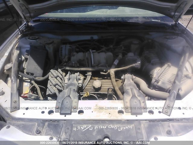 2G2WS522341156340 - 2004 PONTIAC GRAND PRIX GT2 ვერცხლისფერი ფოტო 10