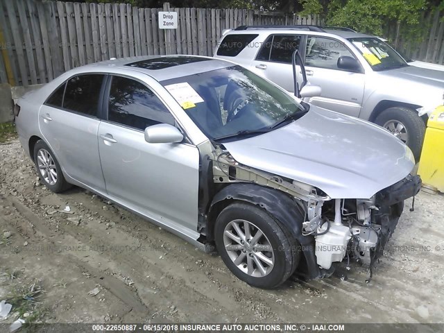 4T1BK3EKXAU114222 - 2010 TOYOTA CAMRY SE/LE/XLE GRAY photo 1