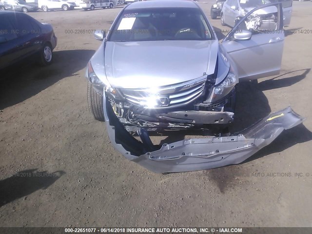 1HGCP2F44CA123864 - 2012 HONDA ACCORD LXP SILVER photo 6