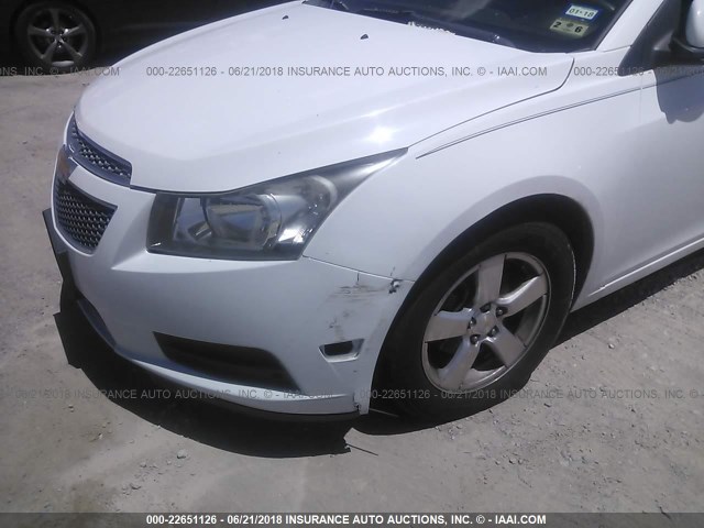 1G1PE5S99B7274163 - 2011 CHEVROLET CRUZE LT WHITE photo 6