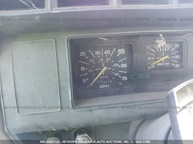 1FDWK74C9PVA25439 - 1993 FORD F700 F WHITE photo 6