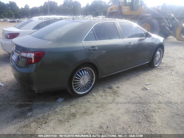 4T4BF1FK5CR206399 - 2012 TOYOTA CAMRY SE/LE/XLE GRAY photo 4