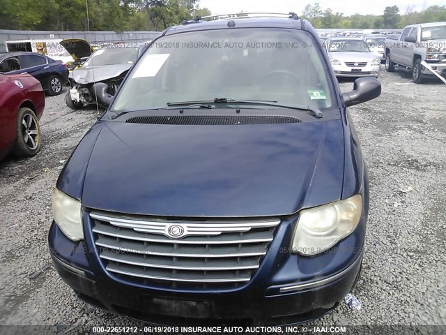 2C8GP64LX5R447514 - 2005 CHRYSLER TOWN & COUNTRY LIMITED BLUE photo 6