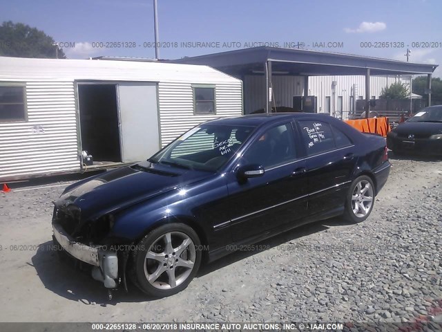 WDBRF52H27A940566 - 2007 MERCEDES-BENZ C 230 BLUE photo 2