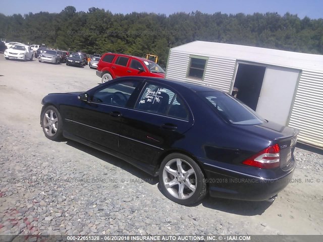 WDBRF52H27A940566 - 2007 MERCEDES-BENZ C 230 BLUE photo 3