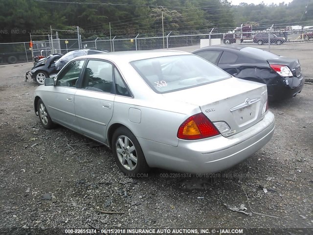 4T1BF28B31U169864 - 2001 TOYOTA AVALON XL/XLS GRAY photo 3