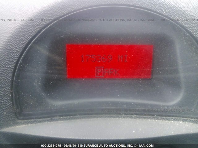 2G2WP522551251629 - 2005 PONTIAC GRAND PRIX SILVER photo 7