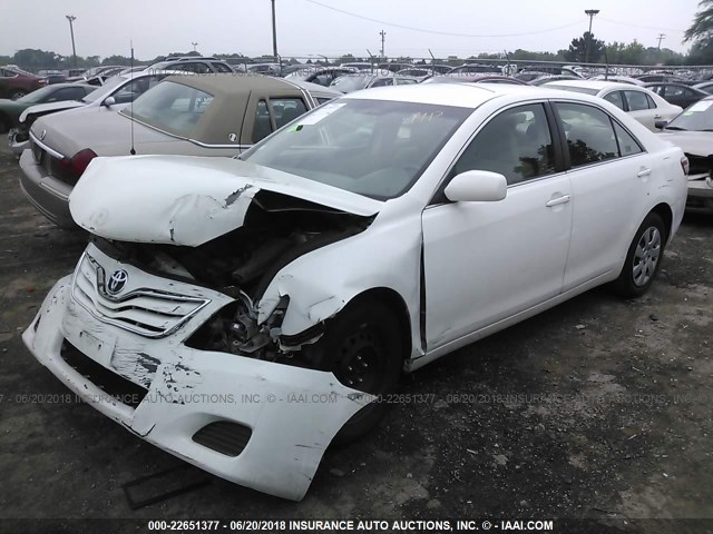 4T1BF3EK9AU568482 - 2010 TOYOTA CAMRY SE/LE/XLE 白色 照片 2