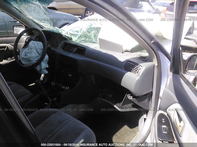 4T1BG22K8VU069254 - 1997 TOYOTA CAMRY CE/LE/XLE Light Blue photo 5