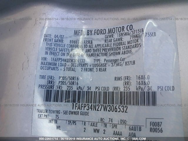 1FAFP34N27W306532 - 2007 FORD FOCUS ZX4/S/SE/SES SILVER photo 9