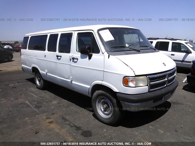 2B5WB35Z7VK581332 - 1997 DODGE RAM WAGON B3500 WHITE photo 1