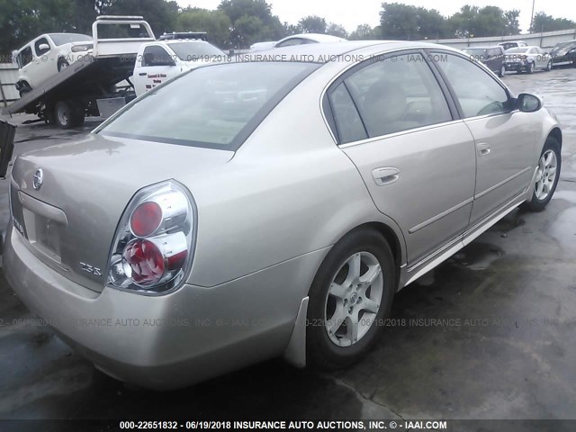 1N4AL11D95N487928 - 2005 NISSAN ALTIMA S/SL GOLD photo 4