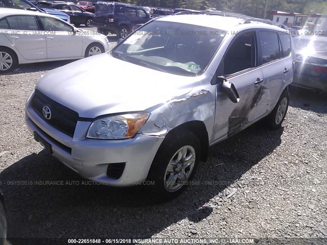 2T3BF4DV5AW072040 - 2010 TOYOTA RAV4 SILVER photo 2