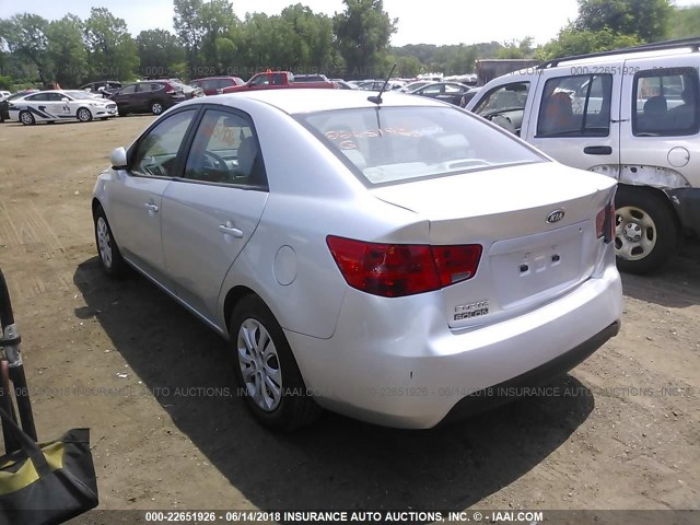 KNAFT4A29A5104075 - 2010 KIA FORTE LX SILVER photo 3