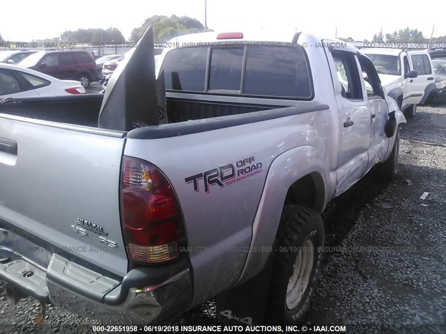 5TELU42NX7Z334256 - 2007 TOYOTA TACOMA DOUBLE CAB 银色 照片 4