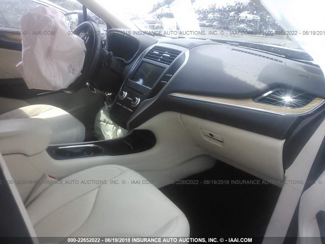 5LMCJ2C93GUJ30334 - 2016 LINCOLN MKC SELECT 蓝色 照片 5