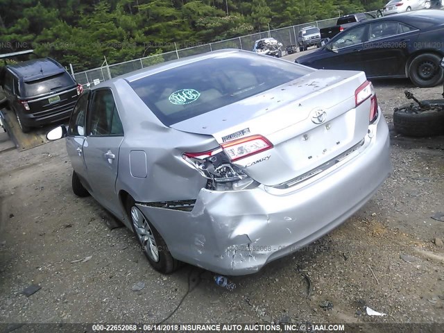 4T1BF1FKXCU592408 - 2012 TOYOTA CAMRY SE/LE/XLE 银色 照片 3