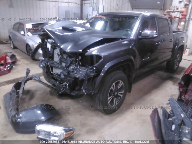 3TMCZ5AN0HM072447 - 2017 TOYOTA TACOMA DBL CAB/SR/TRDSPT/OR/PRO 灰色 照片 2