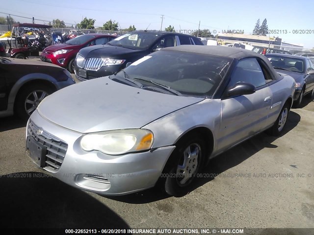 1C3EL45X96N205584 - 2006 CHRYSLER SEBRING SILVER photo 2