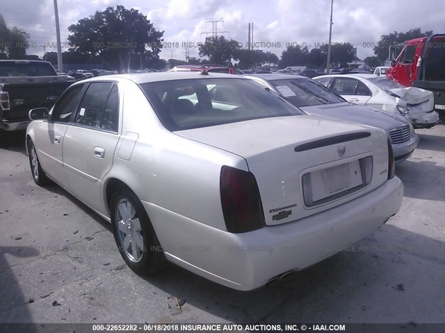 1G6KF579X3U231643 - 2003 CADILLAC DEVILLE DTS WHITE photo 3