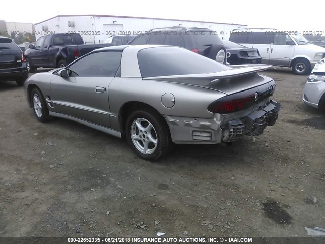 2G2FV22G9Y2158319 - 2000 PONTIAC FIREBIRD FORMULA/TRANS AM SILVER photo 3