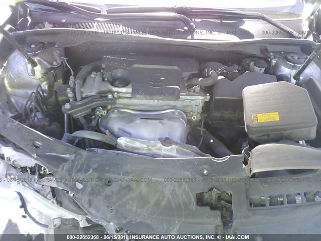 4T1BF1FK7FU954179 - 2015 TOYOTA CAMRY LE/XLE/SE/XSE SILVER photo 10