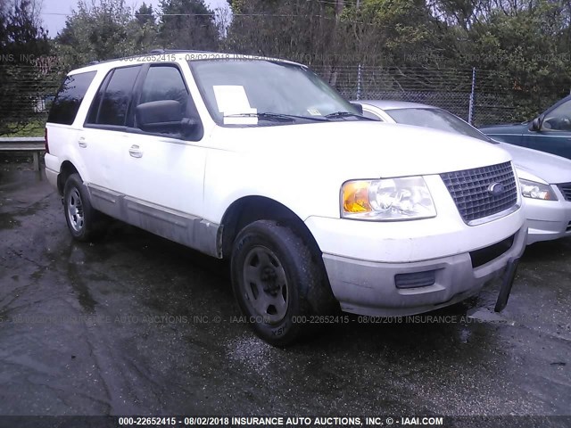 1FMRU15W93LC12828 - 2003 FORD EXPEDITION XLT WHITE photo 1