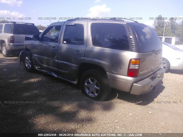 1GKEK63U62J286455 - 2002 GMC DENALI Champagne photo 3