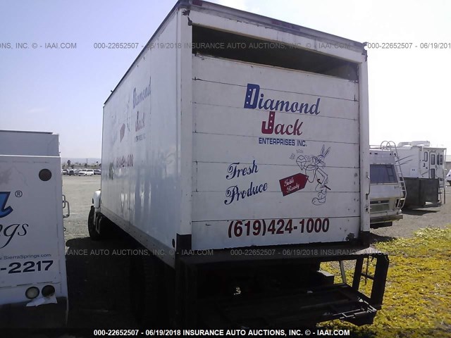 1GDJ7H1C22J515310 - 2002 GMC C-SERIES C7H042 白色 照片 3